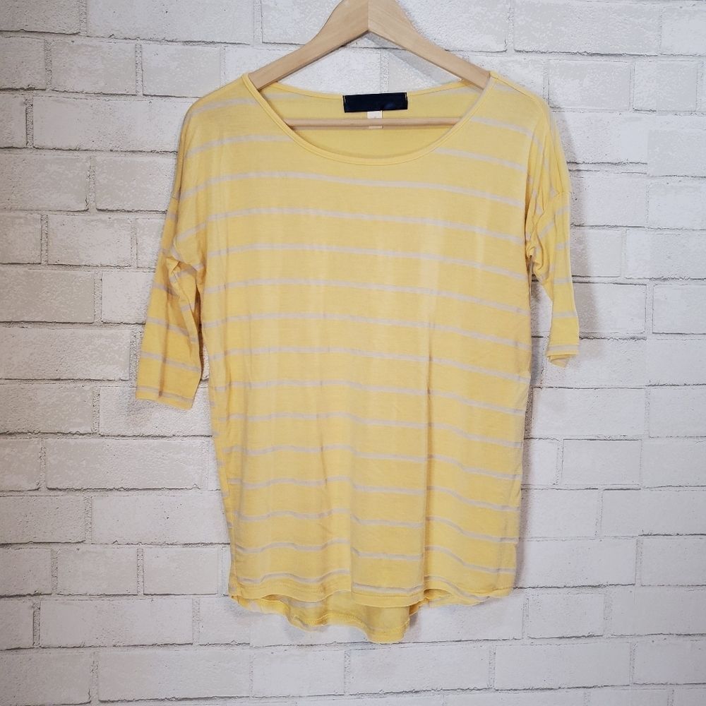 Francesca's Collections short sleeve stripe tee